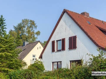 Doppelhaushälfte in Franzhausen