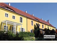 Zweifamilienhaus in Schölbing