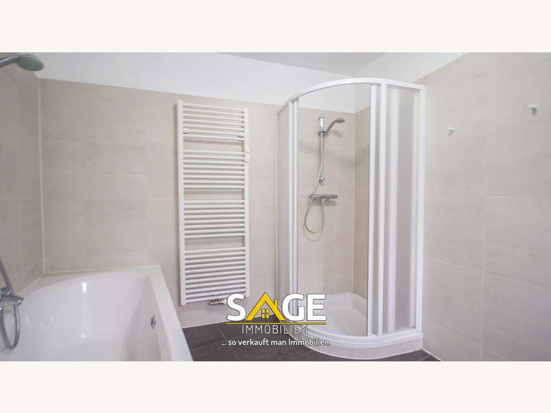 Badezimmer - Bild 10 von 14 Renditeobjekt in 5640 - 10