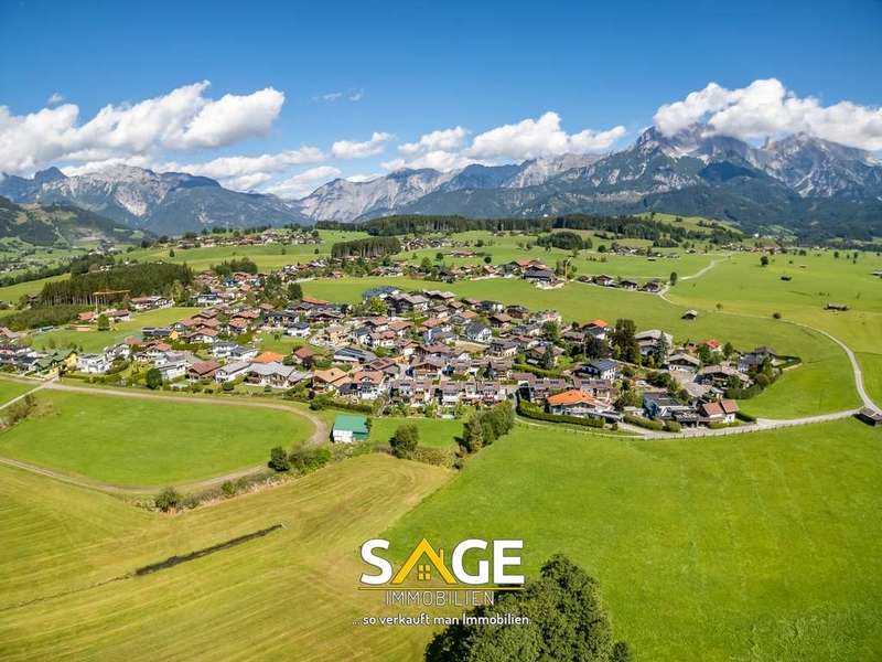 Saalfelden am Steinernen Meer Reiheneckhaus - Bild 1 von 7 Reiheneckhaus in 5760 - 1