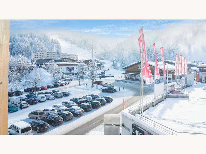 Blick vom Balkon - Bild 8 von 20 Eigentumswohnung in 6391 - 8