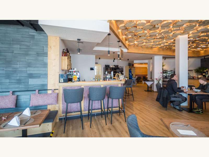 Restaurant - Bild 9 von 20 Eigentumswohnung in 6391 - 9