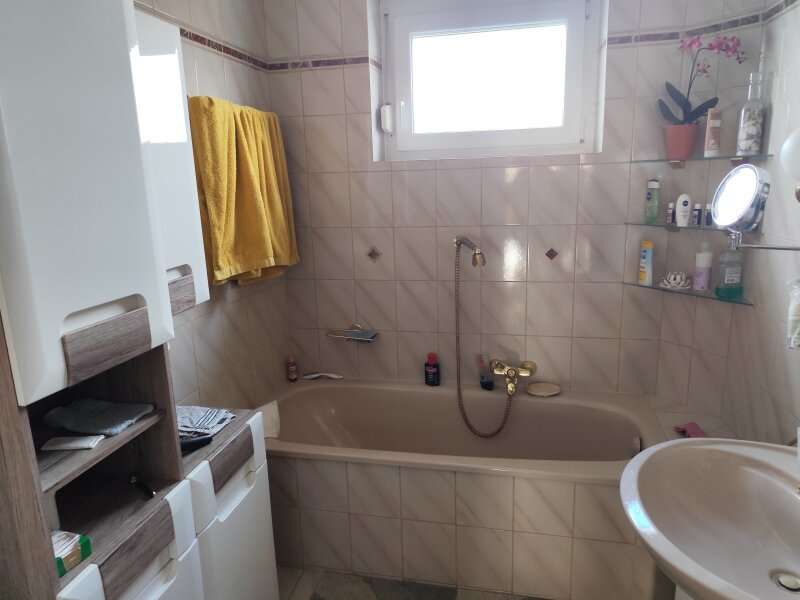 Einfamilienhaus in 7511  - 8