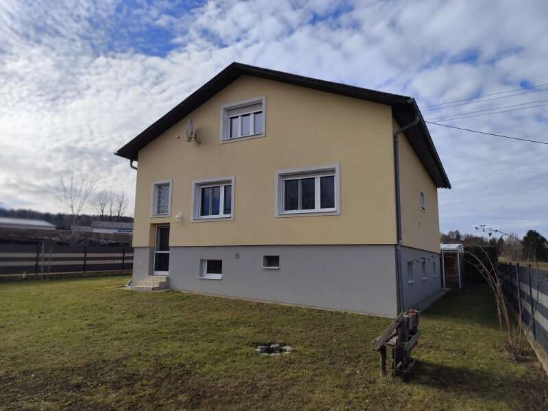 Einfamilienhaus in 7511  - 12