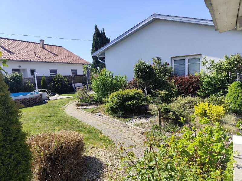 Einfamilienhaus in 7400  - 13