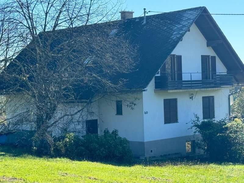 Bauernhaus in 8524  - 4