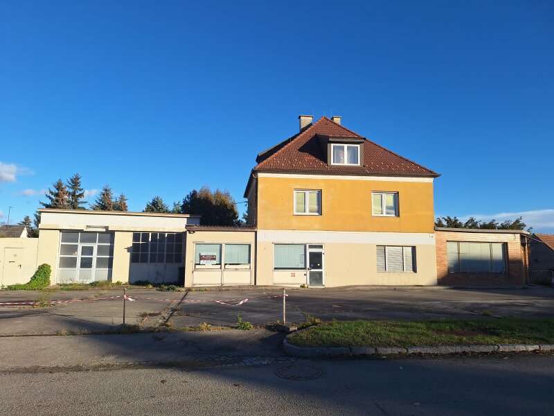 Einfamilienhaus in 2053  - 1