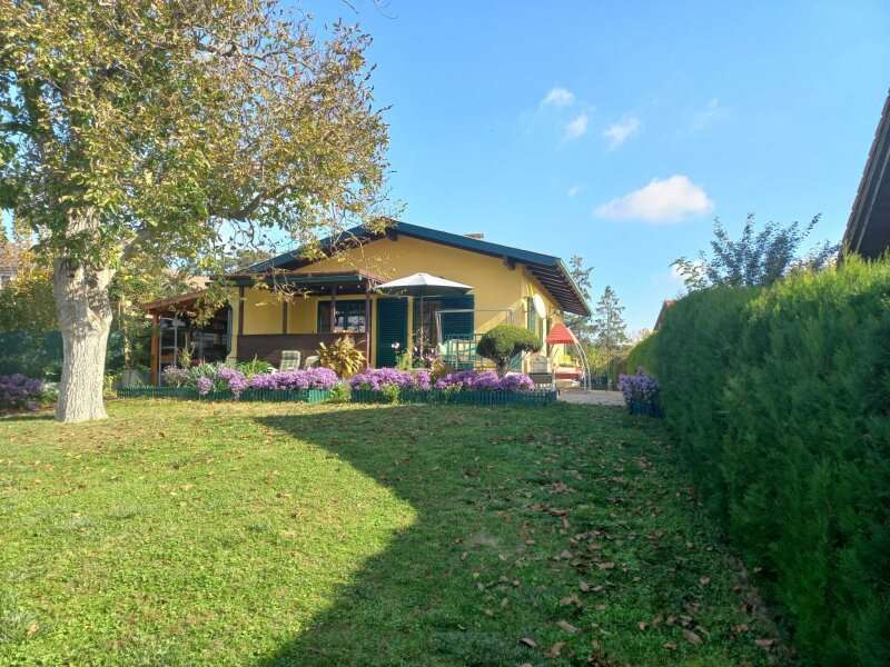 Bungalow in 2020  - 2
