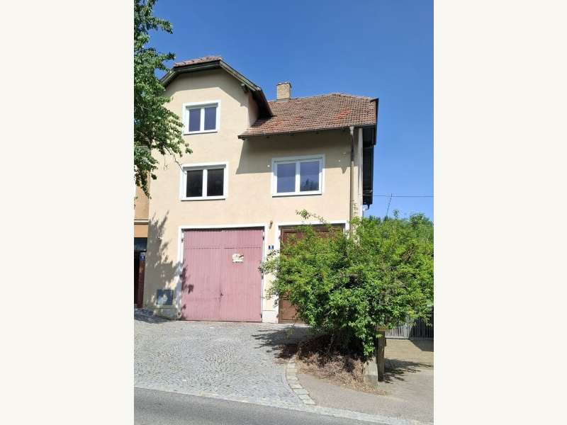 Einfamilienhaus in 3711  - 1
