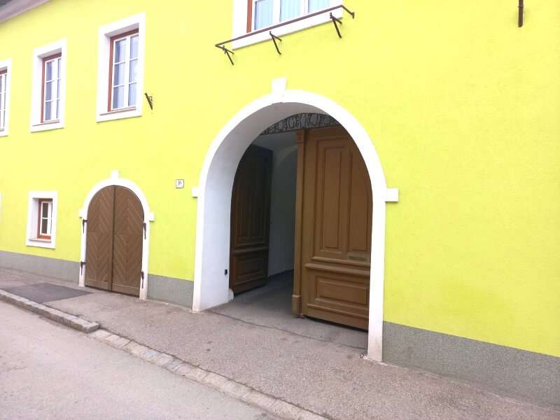 Mehrfamilienhaus in 3741  - 44