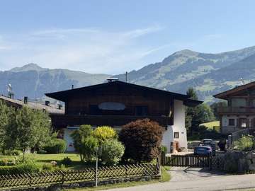 Zweifamilienhaus in Aurach bei Kitzbühel