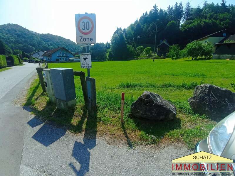 Baugrundstück in 2571  - 5