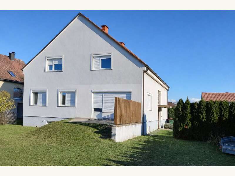 Mehrfamilienhaus in 2404  - 2