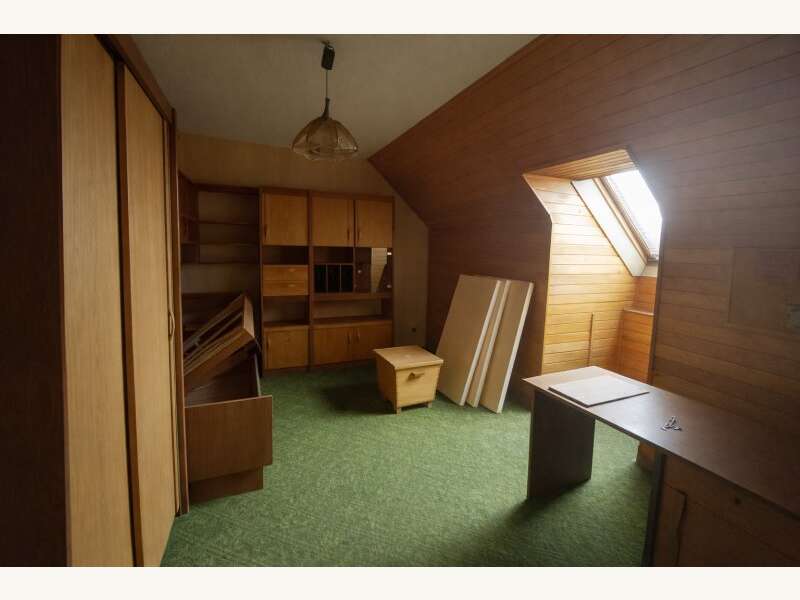 Mehrfamilienhaus in 2404  - 10