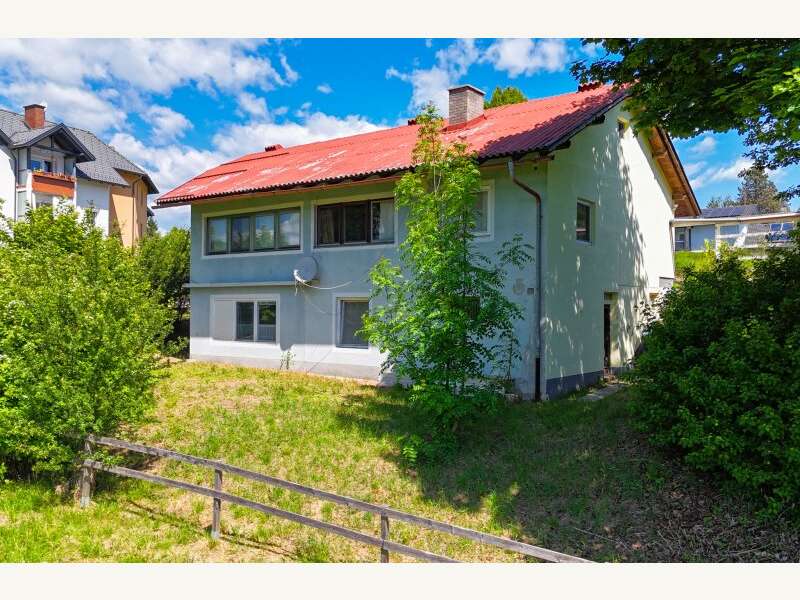 Haus in 9535  - 2