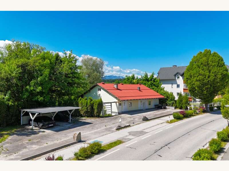 Haus in 9535  - 3