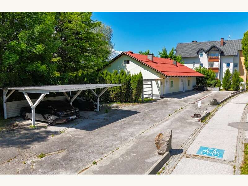 Haus in 9535  - 4