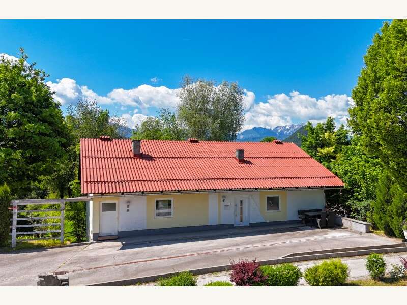 Haus in 9535  - 5