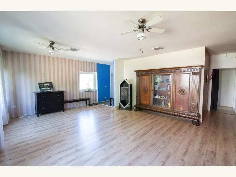 Haus in 9535  - 10
