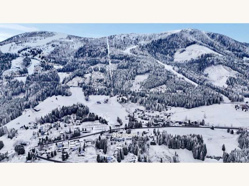 Baugrundstück in 9546  - 2
